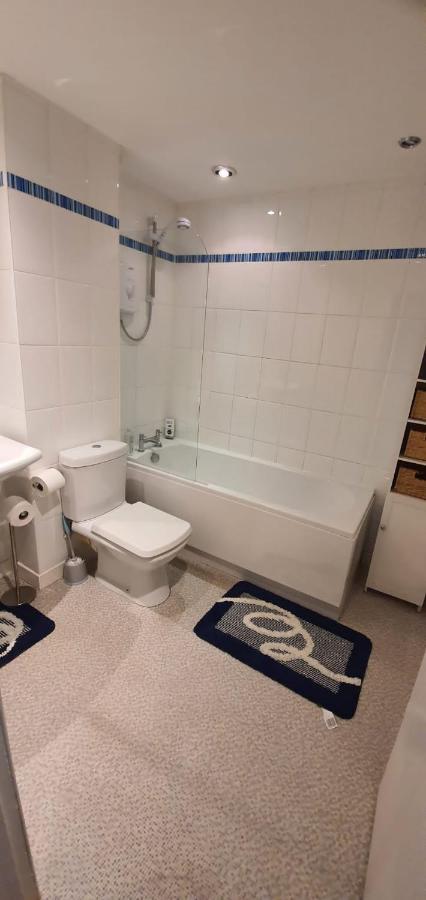 No 11 3 Bed Serviced Appartment Town Centre Girvan Exteriör bild